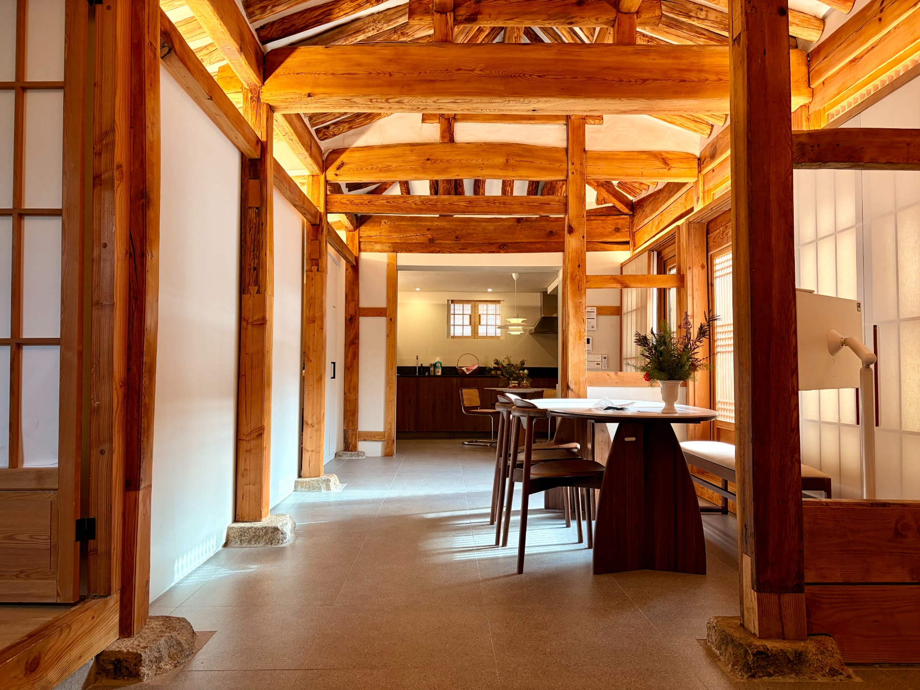 계동한옥125 living room